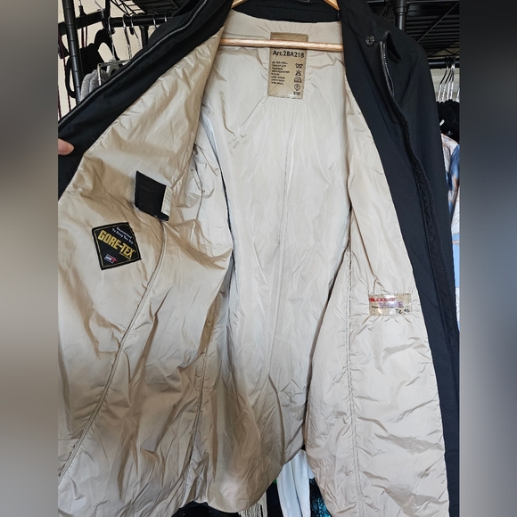 SOLD π PRADA Vintage Nylon Belted Trench Coat - Picture 5 of 12